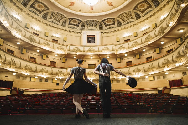 Los códigos postales de los teatros españoles: una geografía cultural